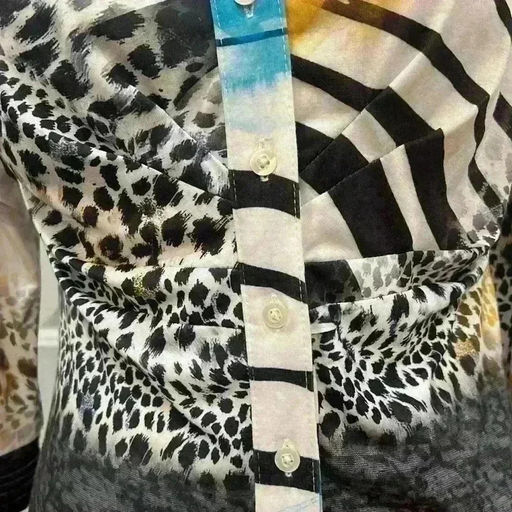 Bellissima Tunic Style Top. Size S - Picture 2 of 8